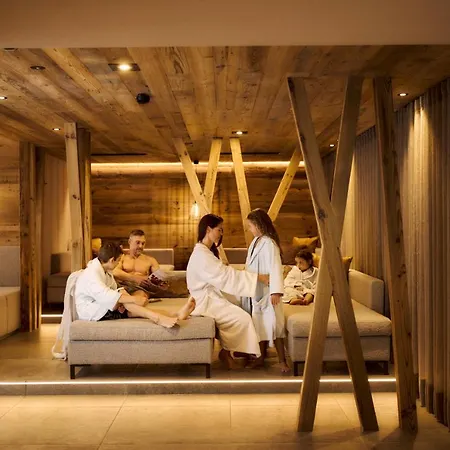 Familotel Kindl 4* Нойштифт-им-Штубайталь