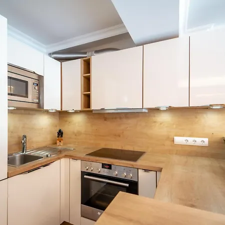 Familotel Kindl 4* 노이스티프트임스튀바이탈