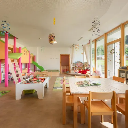 Familotel Kindl 호텔 노이스티프트임스튀바이탈