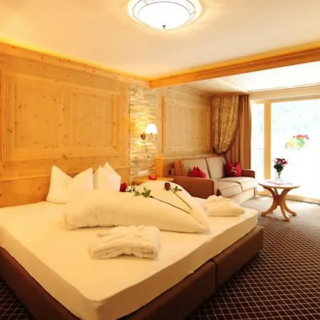 Familotel Kindl Нойштифт-им-Штубайталь