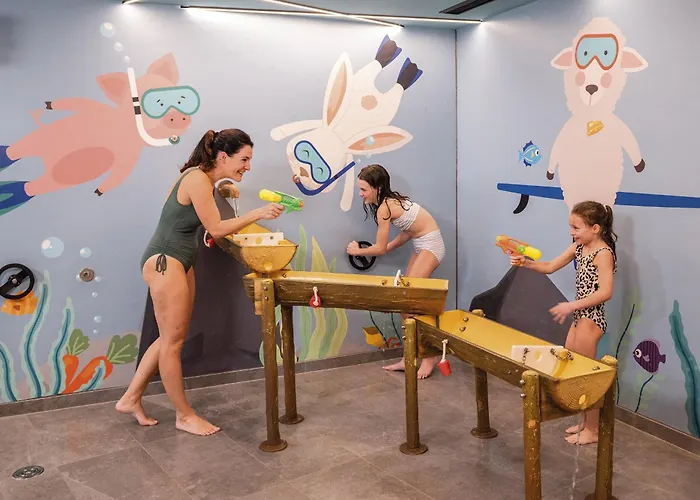 Familotel Kindl Ξενοδοχείο 4*