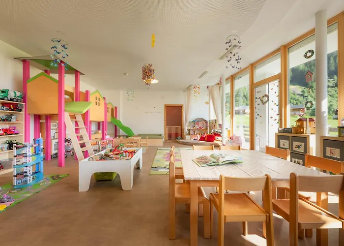 Familotel Kindl ホテル ノイシュティフト・イム・シュトゥーバイタール