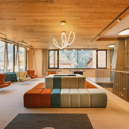 Hotel Alpenhotel Kindl 4*